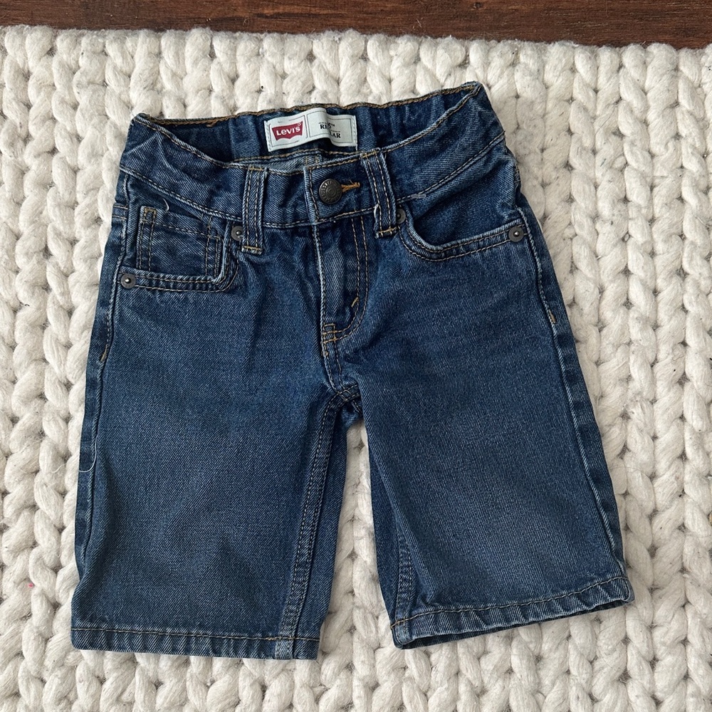 NWOT Levi's Kids Classic Indigo 505 Denim Shorts 3T